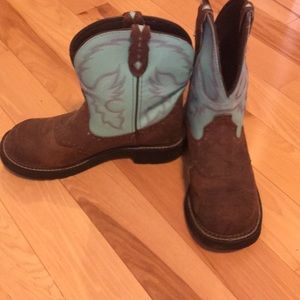 Justin gypsy cowgirl boots